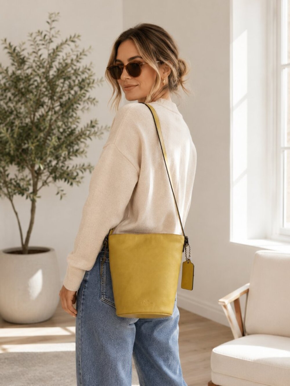 Rare COACH Bleecker Mini Duffle Yellow Leather Crossbody Bucket Bag 32281